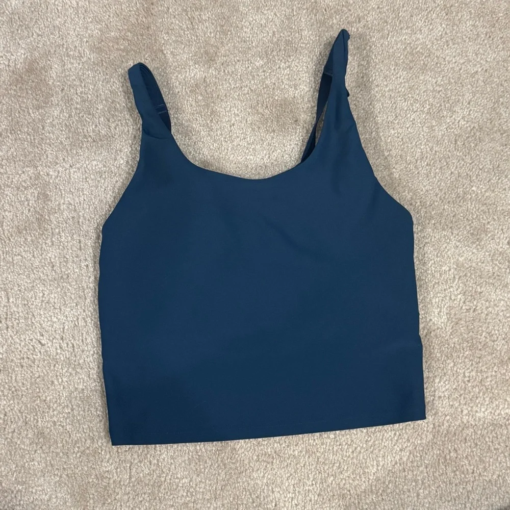 Old Navy Active - Picture 1 of 3